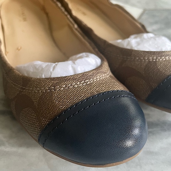 7.5 Coach flats - khaki/navy - Picture 3 of 5